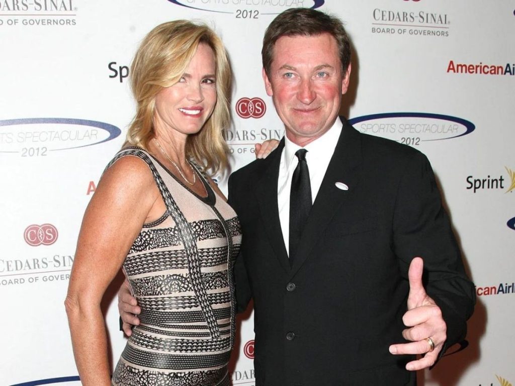 Wayne Gretzky with his wife