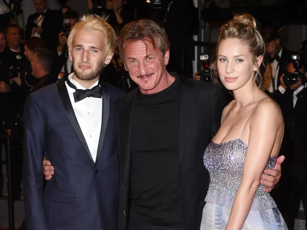 Sean Penn with Daughter and Son