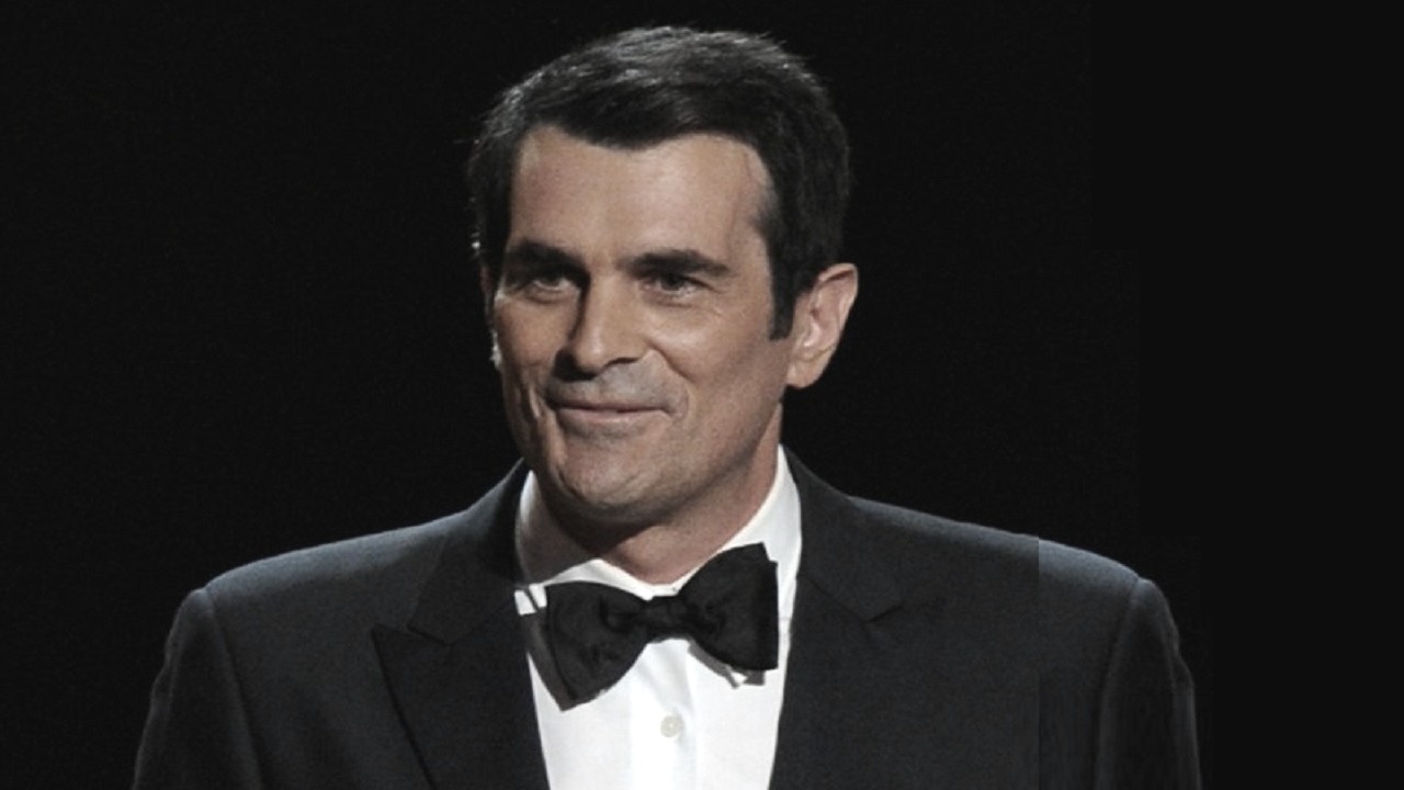 Ty Burrell Net Worth is 30 Million (Forbes 2022) Salary Modern Family Phil Dunphy