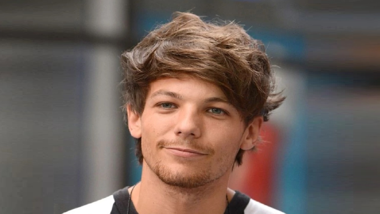 Louis Tomlinson Hairstyle [UPDATED 2020]- Men's Hairstyles & Haircut X