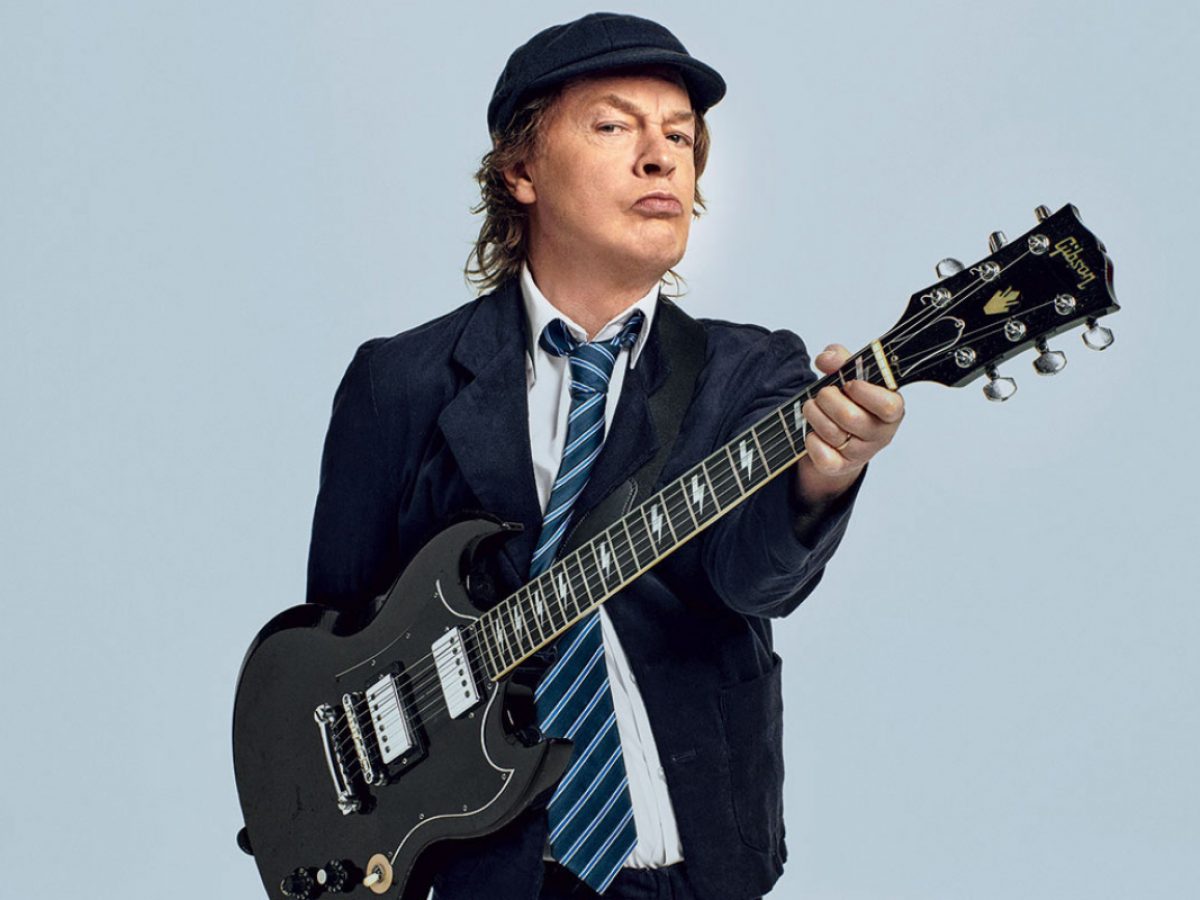 sladre desinficere voksen Angus Young Net Worth 2023: Earnings Career Home Wife Age