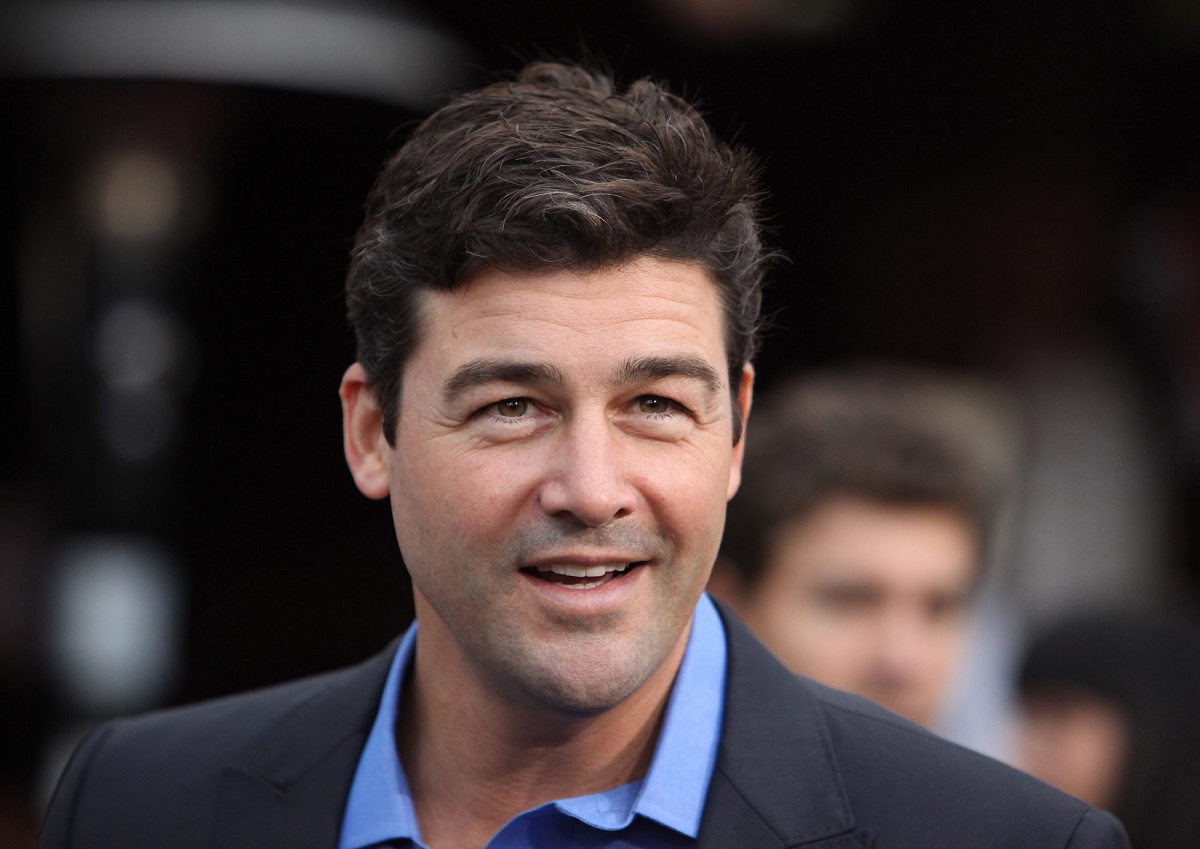 Kyle Chandler Net Worth 2022: Biography Career Income Cars