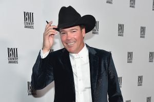 Clay Walker Net Worth 2023: Music Career Income Home Age