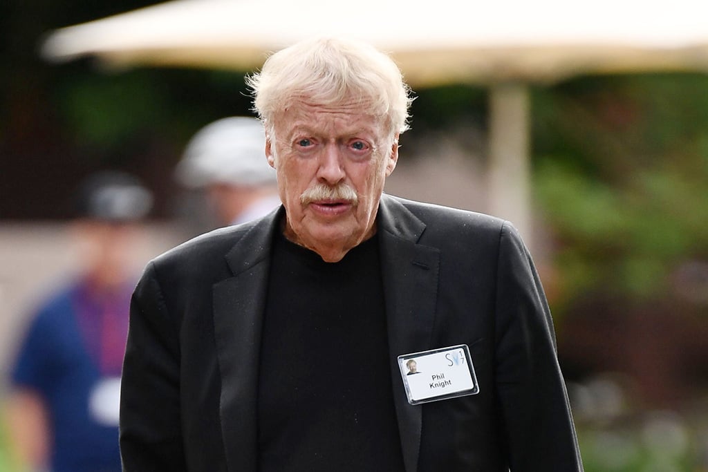 Phil Knight Biography
