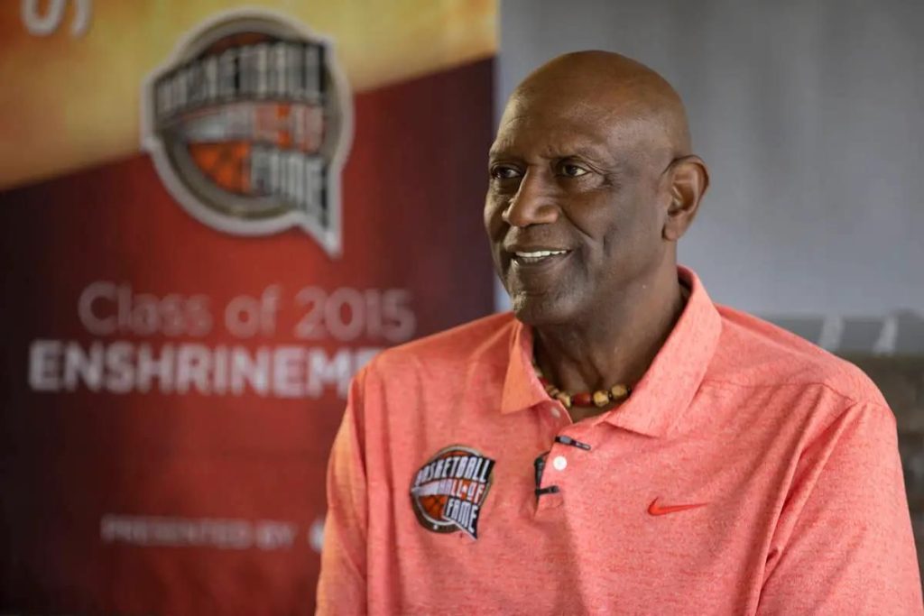 Spencer Haywood's income