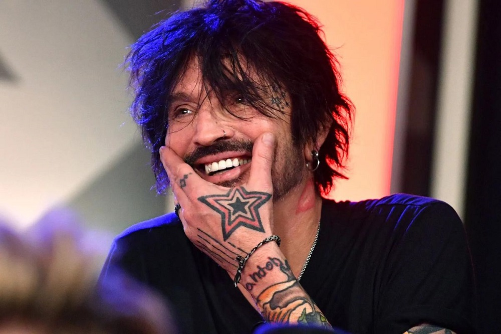 Tommy Lee Biography