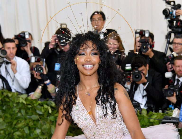 SZA Net Worth 2024 Age, Bf, Earnings and Investments