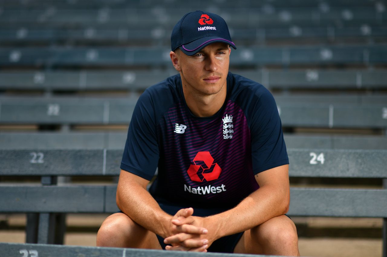 Tom Curran Net Worth 2024: Income, Age, Wife and Cars