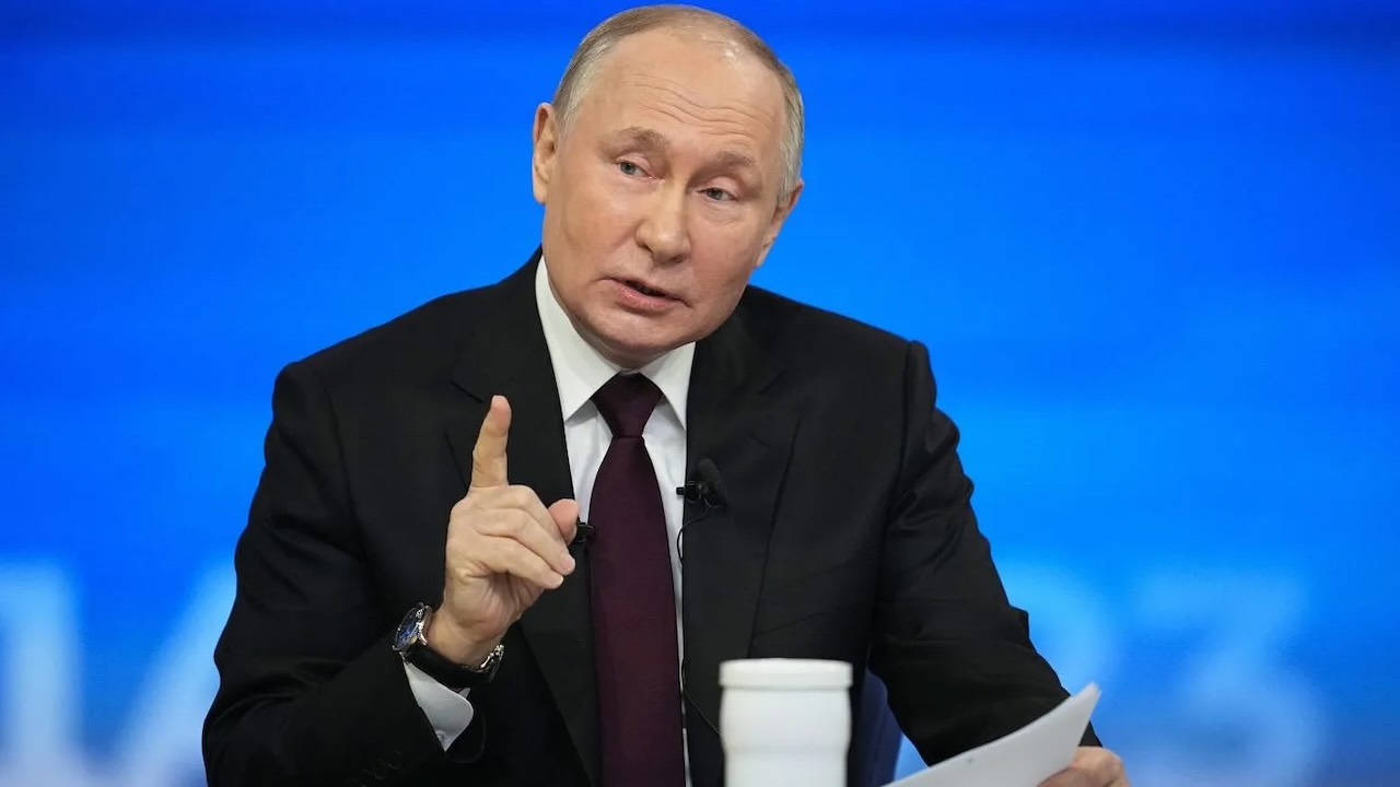 Vladimir Putin’s net worth in 2024 (Forbes): $210 billion in assets