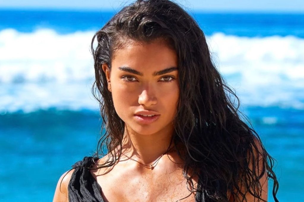 Kelly Gale Biography