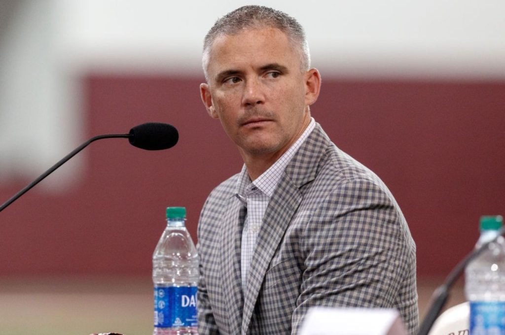 Mike Norvell Income