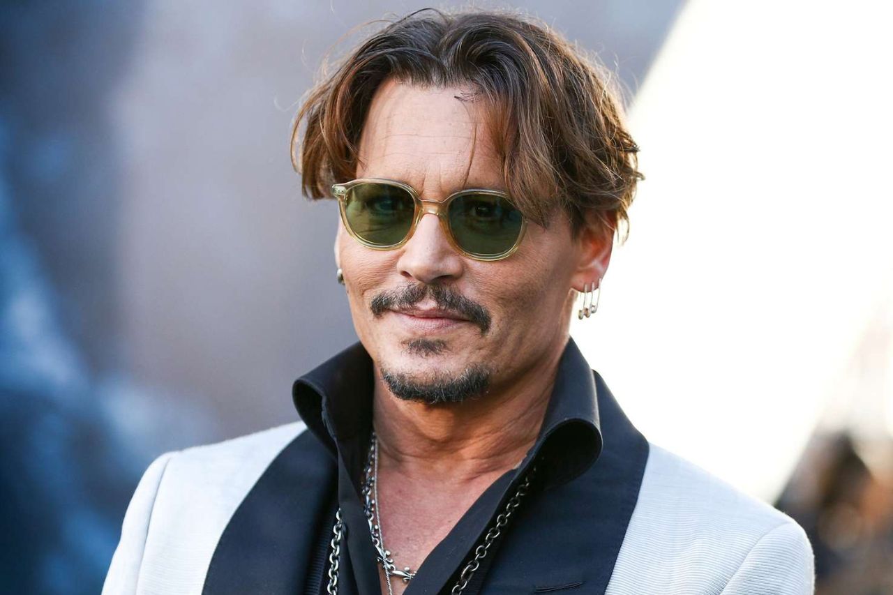 Johnny Depp Income