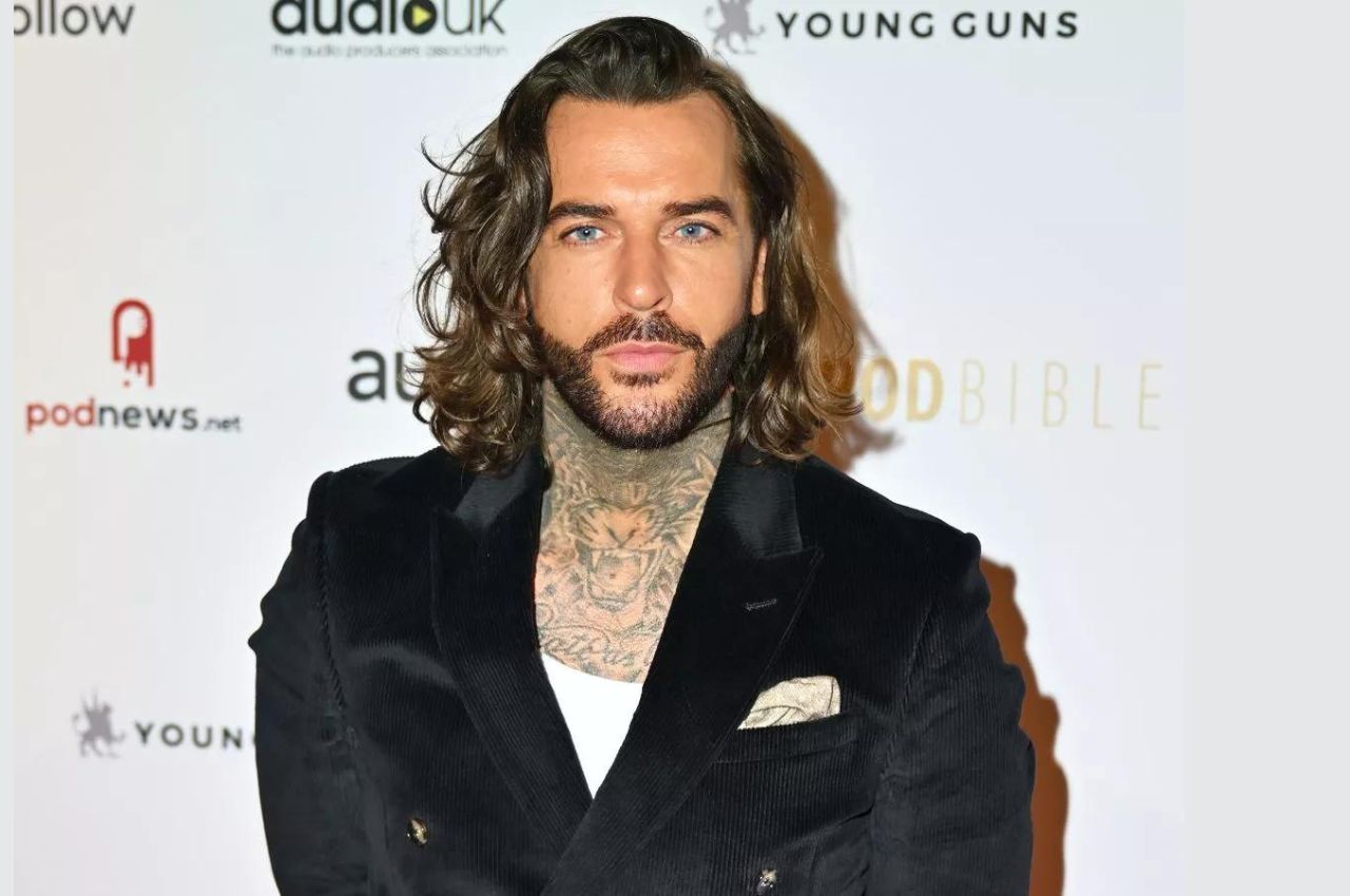 Pete Wicks Net Worth 2024: Age, Girlfriend, Income, Salary, and House
