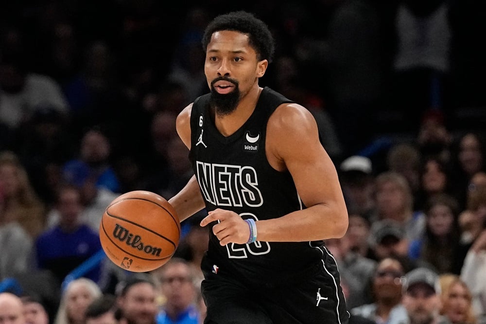 Spencer Dinwiddie Income