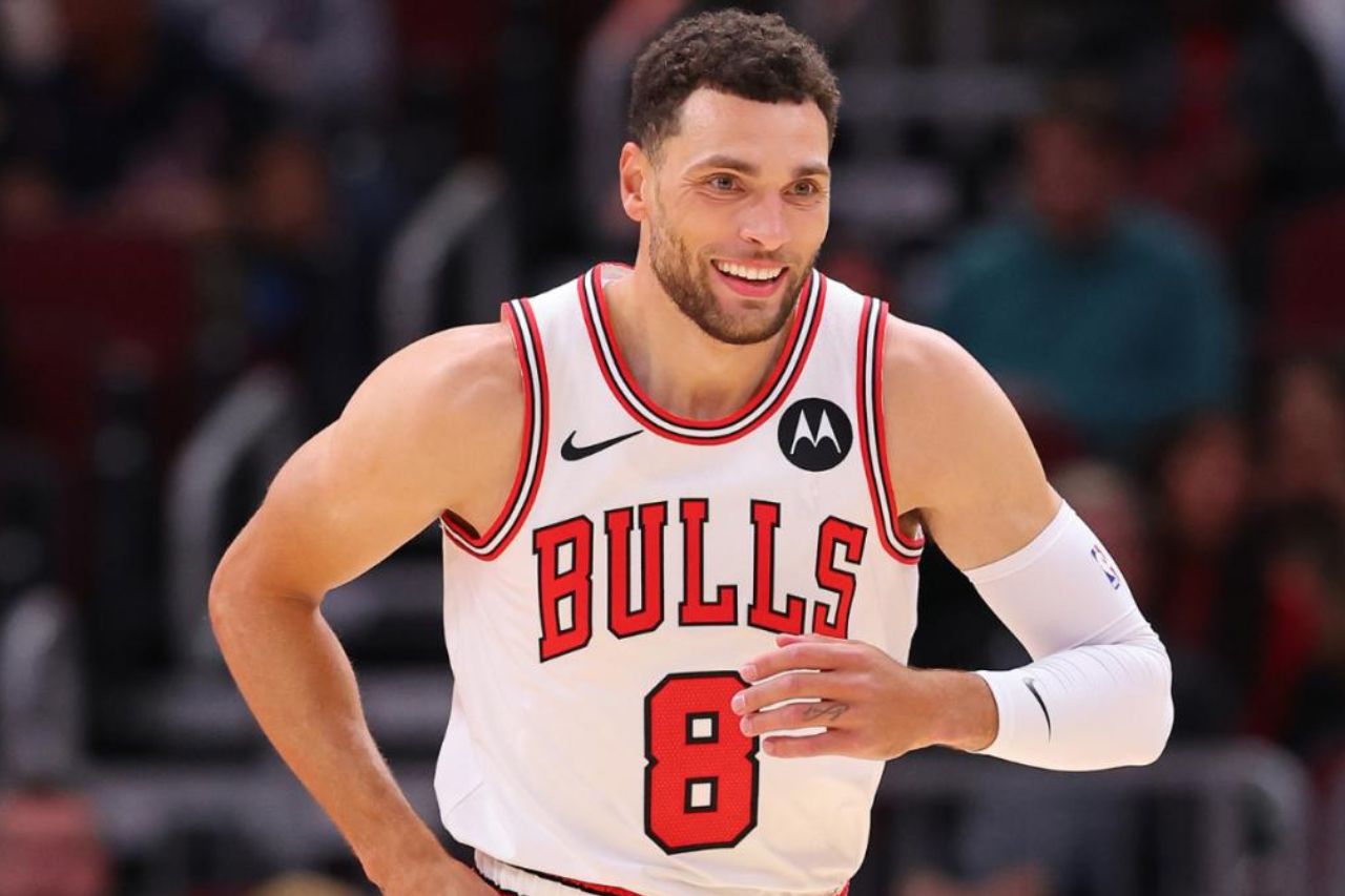 Zach LaVine Net Worth 2024: Salary, Height, Parents and Age
